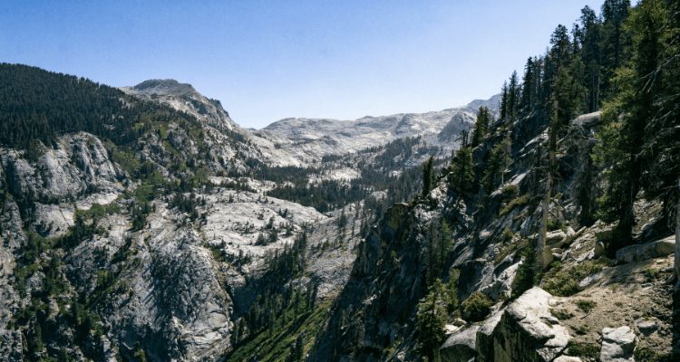 About Sequoia National Park
